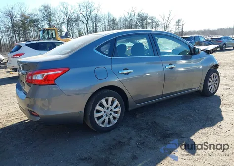 2017 Nissan Sentra S z USA, uszkodzony, nr VIN 3N1AB7AP9HY343848